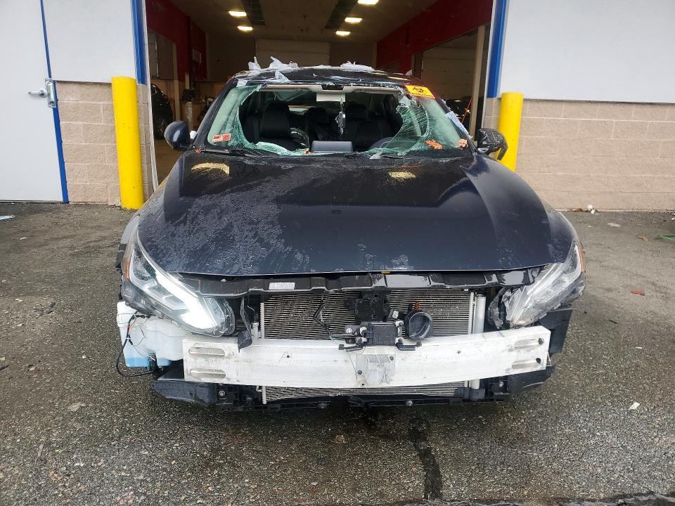 Photo 5 from auction – 2021 NISSAN ALTIMA with VIN 1N4BL4DV6MN361342
