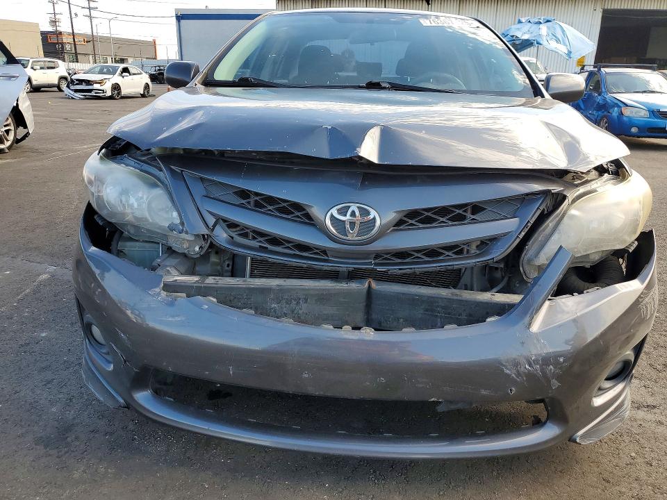 Photo 5 from auction – 2011 TOYOTA COROLLA BA with VIN 2T1BU4EE2BC705352