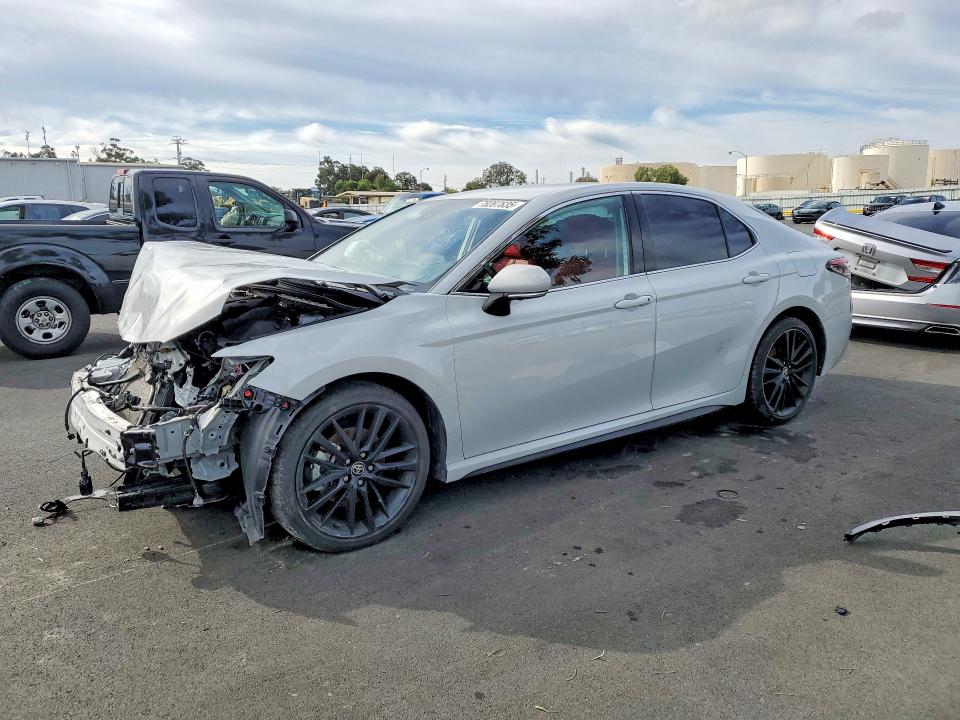 TOYOTA CAMRY 2024 with VIN 4T1K31AK4RU068065 - Photo from auction