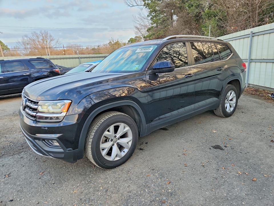 VOLKSWAGEN ATLAS SE 2019 with VIN 1V2DR2CA9KC547050 - Photo from auction
