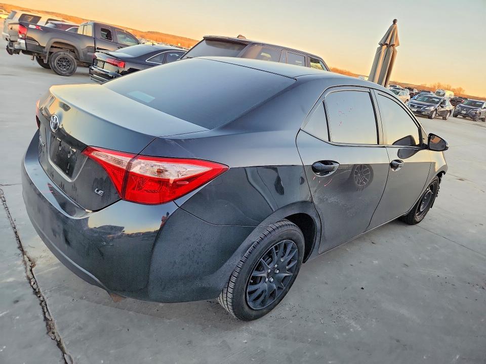 Photo 3 from auction – 2019 TOYOTA COROLLA L with VIN 5YFBURHEXKP887651