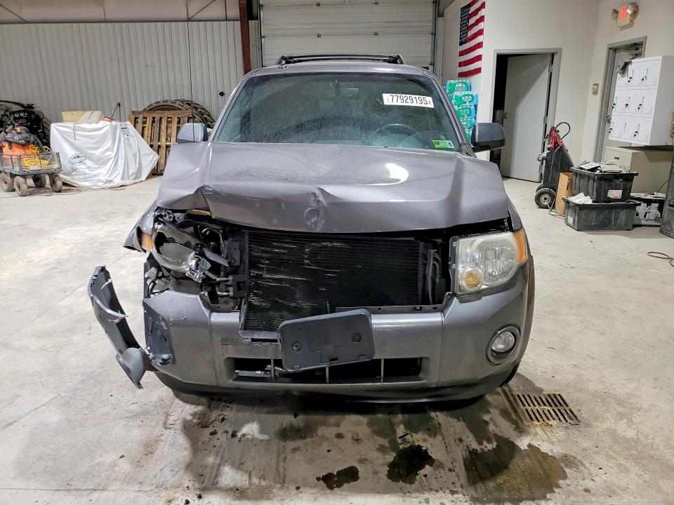 Photo 5 from auction – 2011 FORD ESCAPE with VIN 1FMCU9DG1BKC39153