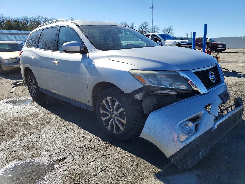 Photo 4 from auction – 2013 NISSAN PATHFINDER with VIN 5N1AR2MM5DC626159