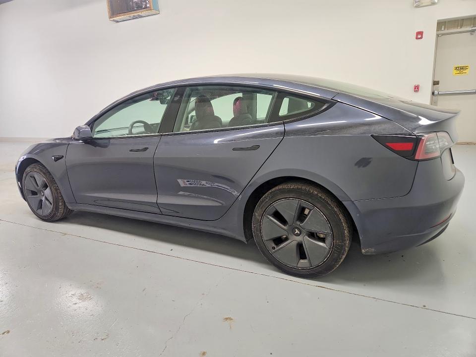 Photo 2 from auction – 2022 TESLA MODEL 3 with VIN 5YJ3E1EAXNF370337