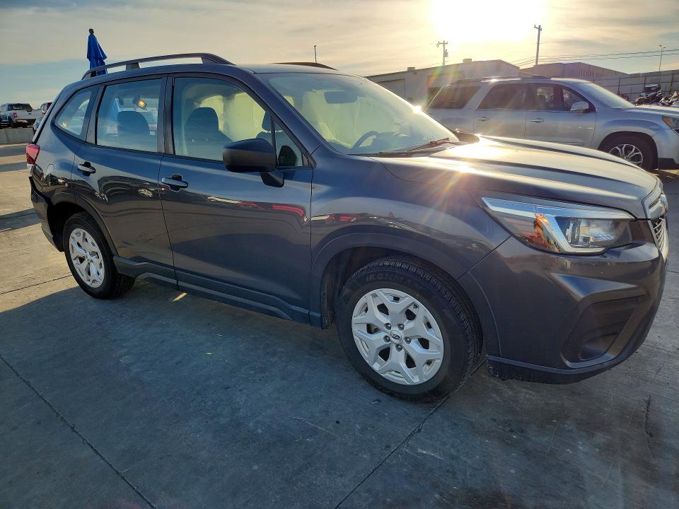 Photo 4 from auction – 2020 SUBARU FORESTER with VIN JF2SKADC5LH601196