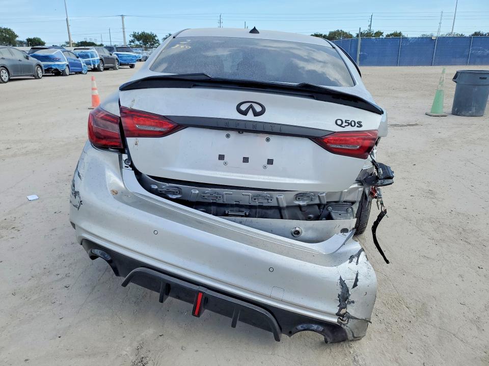 Zdjęcie 6 z aukcji – 2014 INFINITI Q50 z VIN JN1BV7AP1EM680301