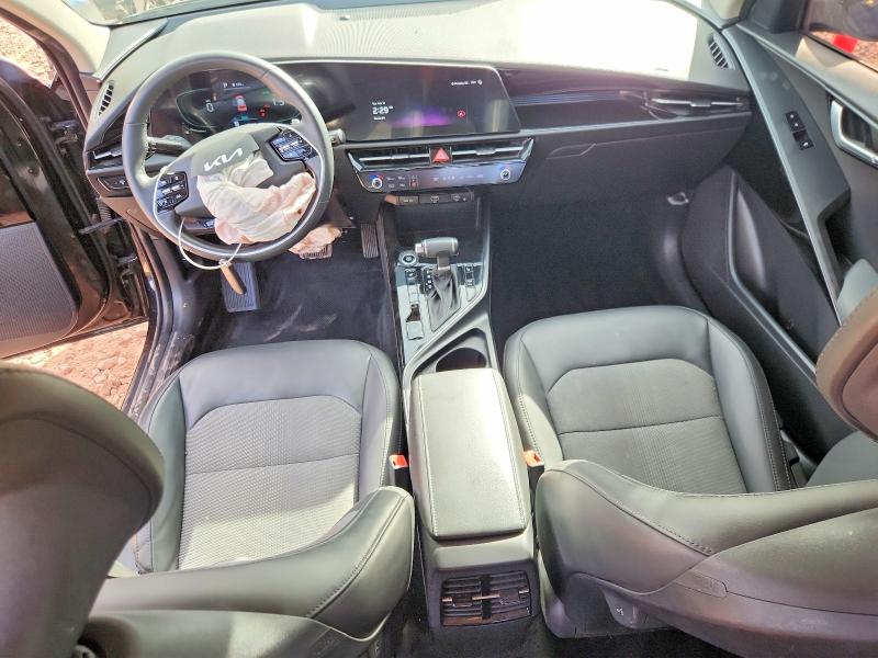 Photo 8 from auction – 2023 KIA NIRO with VIN KNDCR3LEXP5057072