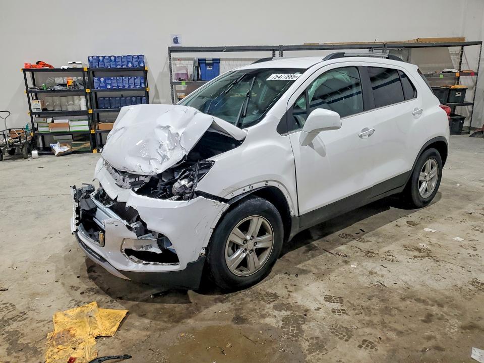 CHEVROLET TRAX 2019 with VIN 3GNCJLSB8KL306077 - Photo from auction