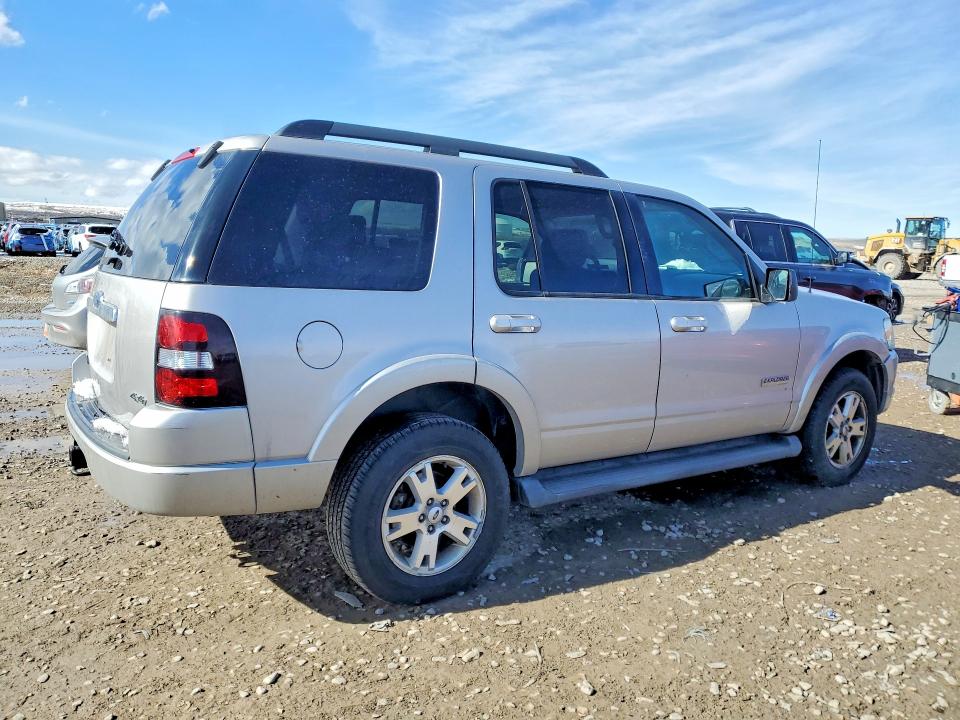 Photo 3 from auction – 2008 FORD EXPLORER X with VIN 1FMEU73E28UB35216