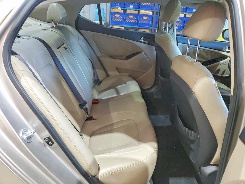 Photo 10 from auction – 2011 KIA OPTIMA EX with VIN KNAGN4A75B5140325