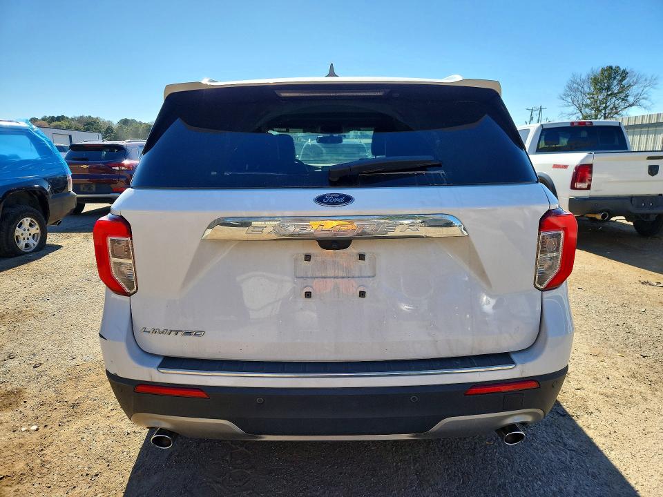 Photo 6 from auction – 2022 FORD EXPLORER with VIN 1FMSK7FH6NGB20419