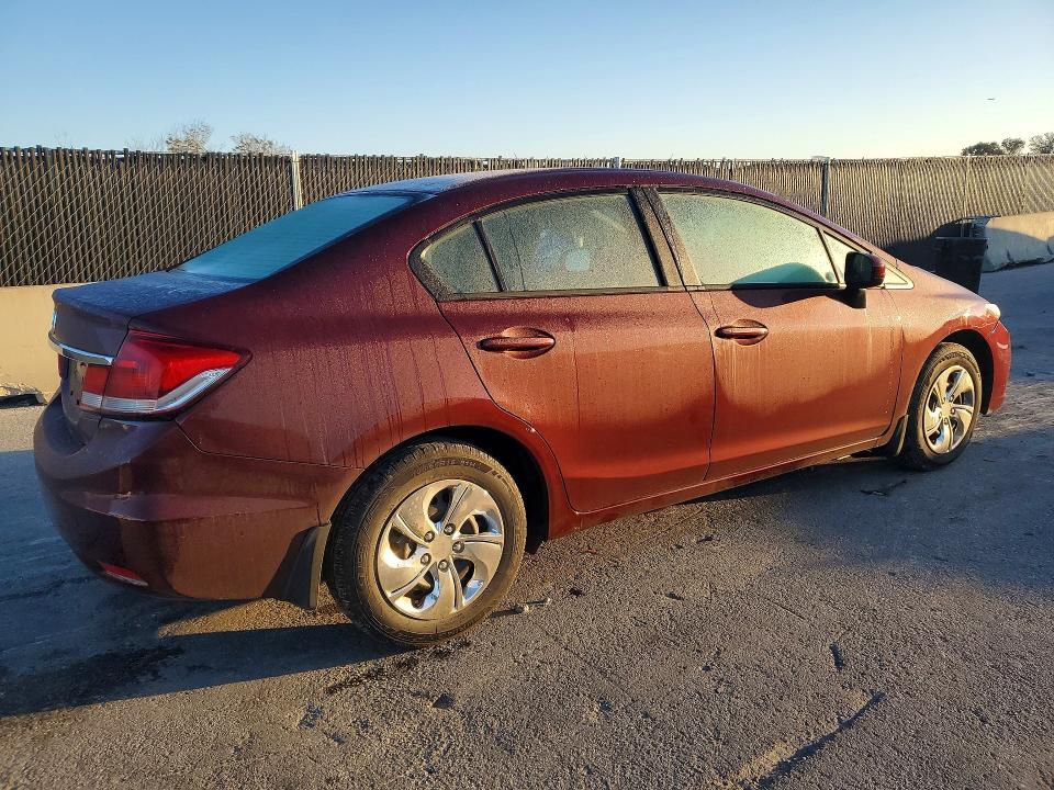 Photo 3 from auction – 2015 HONDA CIVIC LX with VIN 19XFB2F56FE212520