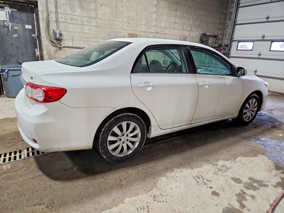 Photo 3 from auction – 2013 TOYOTA COROLLA BA with VIN 2T1BU4EE7DC054416