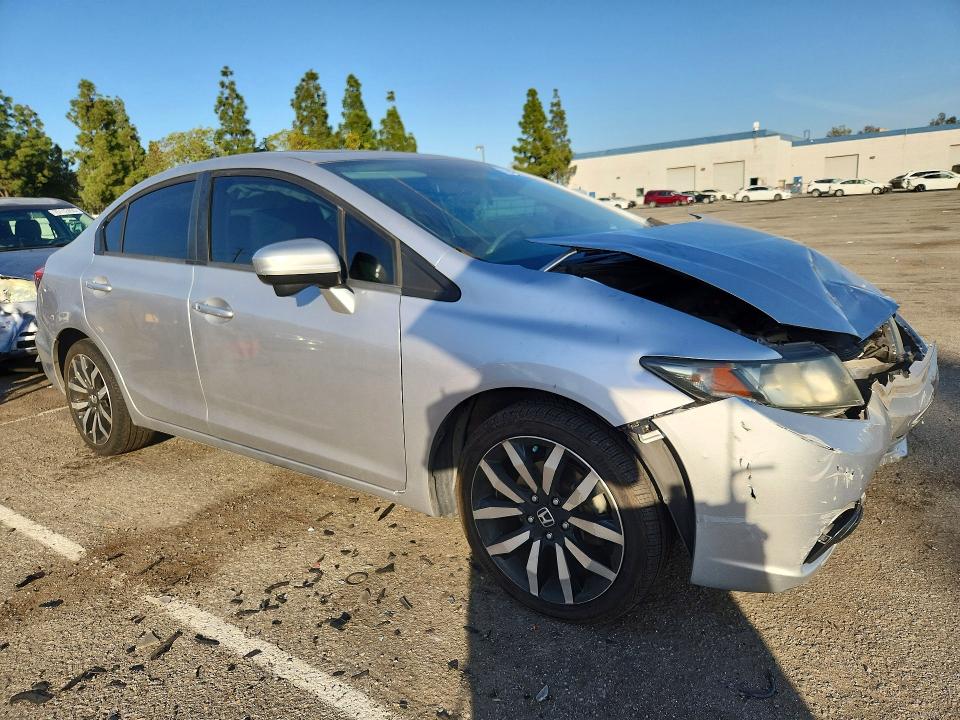 Photo 4 from auction – 2014 HONDA CIVIC EXL with VIN 19XFB2F95EE255134