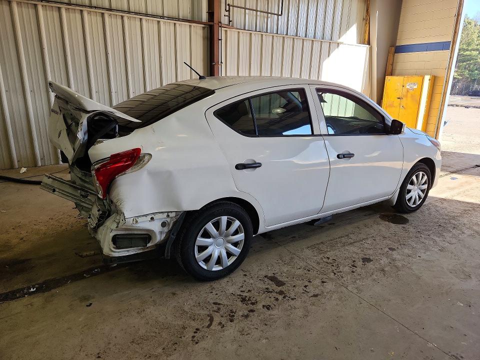 Photo 3 from auction – 2016 NISS VERSA with VIN 3N1CN7AP5GL917454