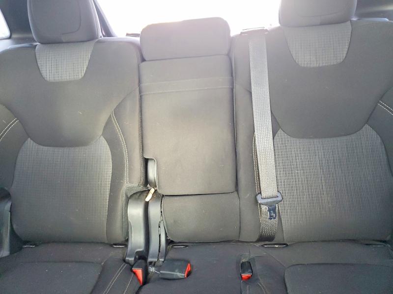 Photo 10 from auction – 2015 JEEP CHEROKEE with VIN 1C4PJMCS9FW636552