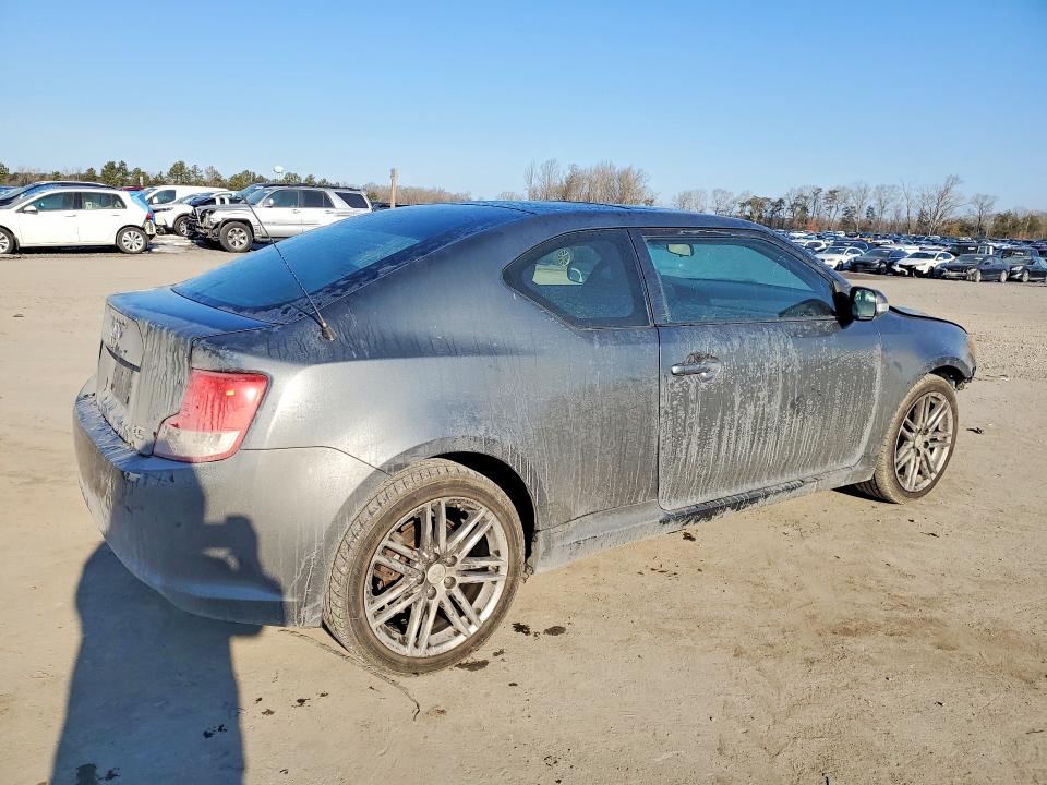 Photo 3 from auction – 2012 TOYOTA SCION TC with VIN JTKJF5C76C3039180