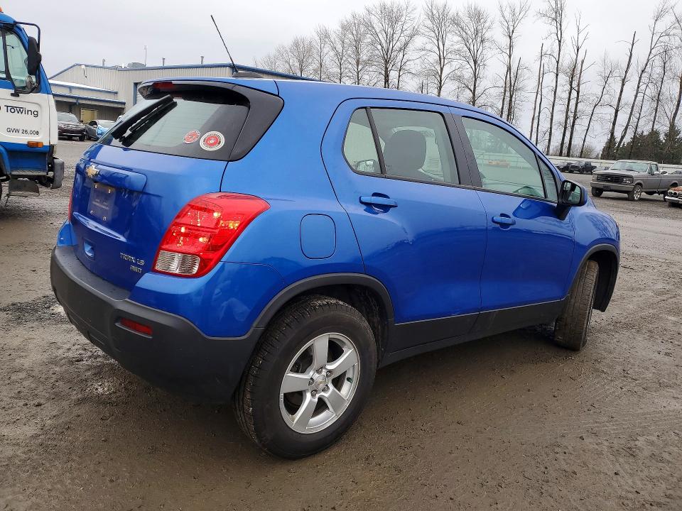 Photo 3 from auction – 2015 CHEVROLET TRAX 1LS with VIN KL7CJPSB8FB228632