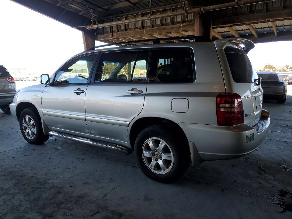 Photo 2 from auction – 2001 TOYOTA HIGHLANDER with VIN JTEHF21A010036014
