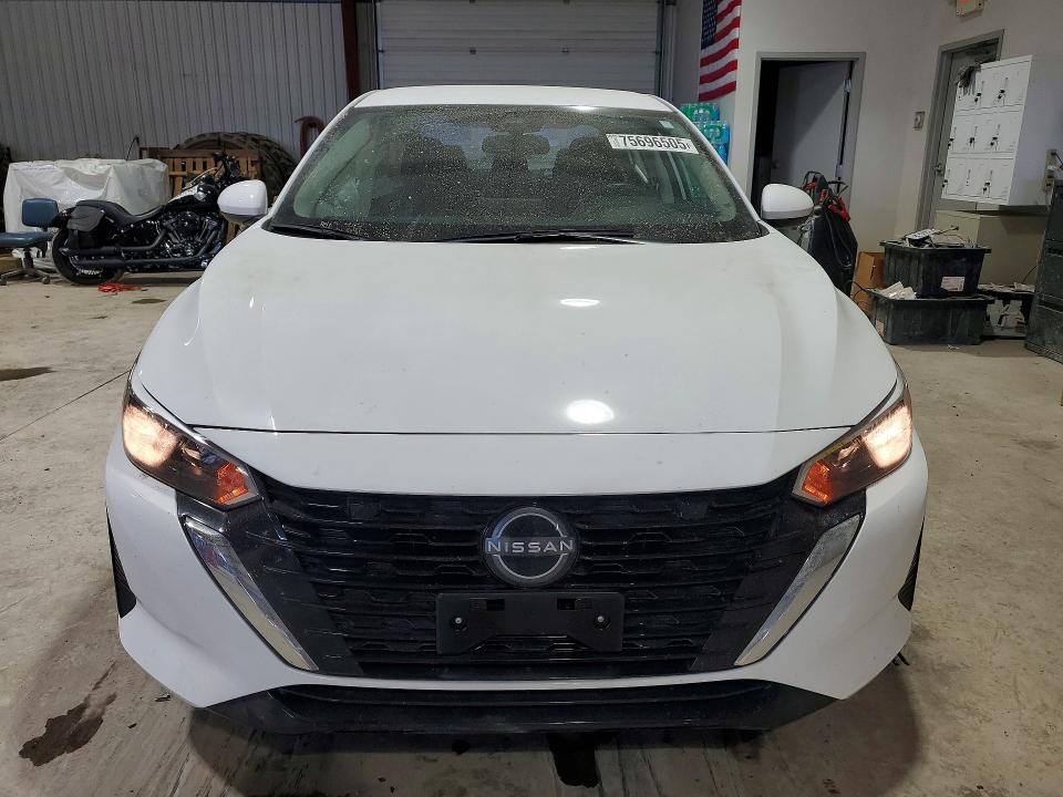 Photo 5 from auction – 2024 NISSAN SENTRA SV with VIN 3N1AB8CV5RY228957