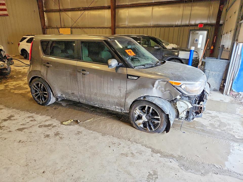 Photo 4 from auction – 2016 KIA SOUL with VIN KNDJP3A52G7294725
