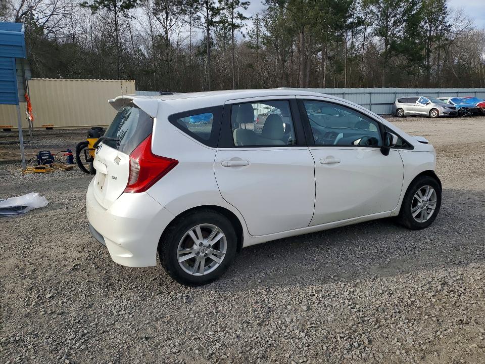 Photo 3 from auction – 2017 NISSAN VERSA NOTE with VIN 3N1CE2CP3HL367382