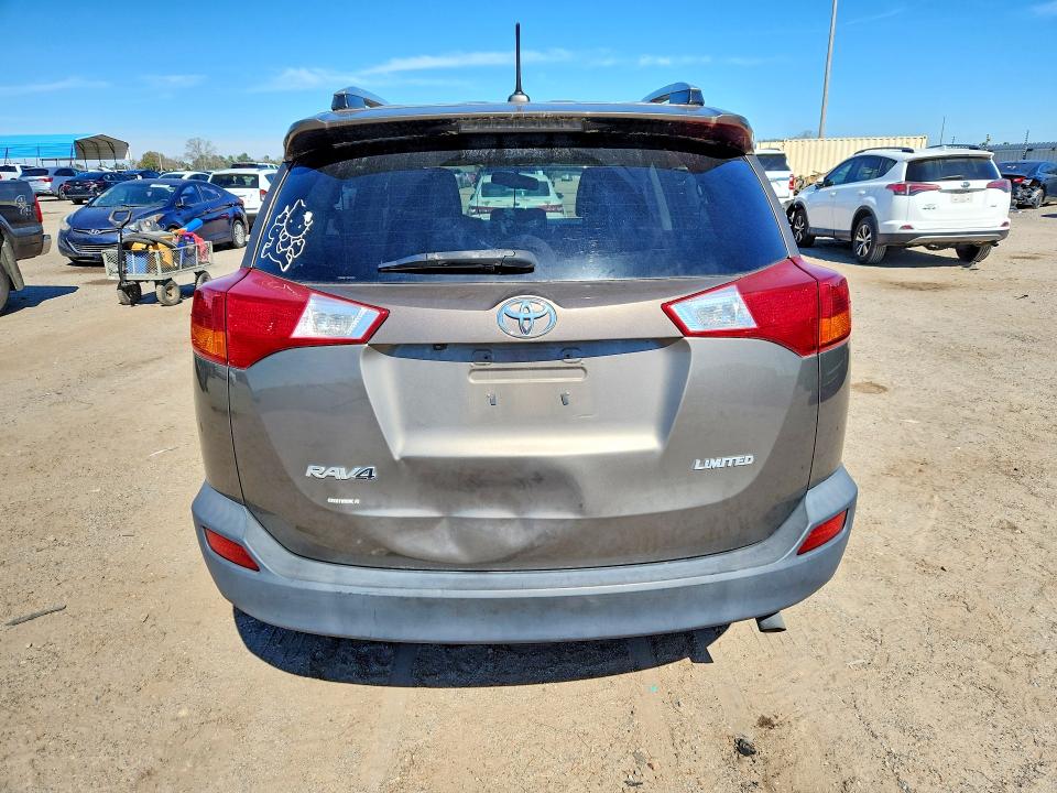 Photo 6 from auction – 2014 TOYOTA RAV4 with VIN 2T3YFREV7EW125512