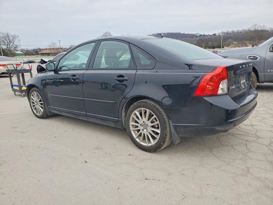 Photo 2 from auction – 2010 VOLVO S40 with VIN YV1382MS5A2493963