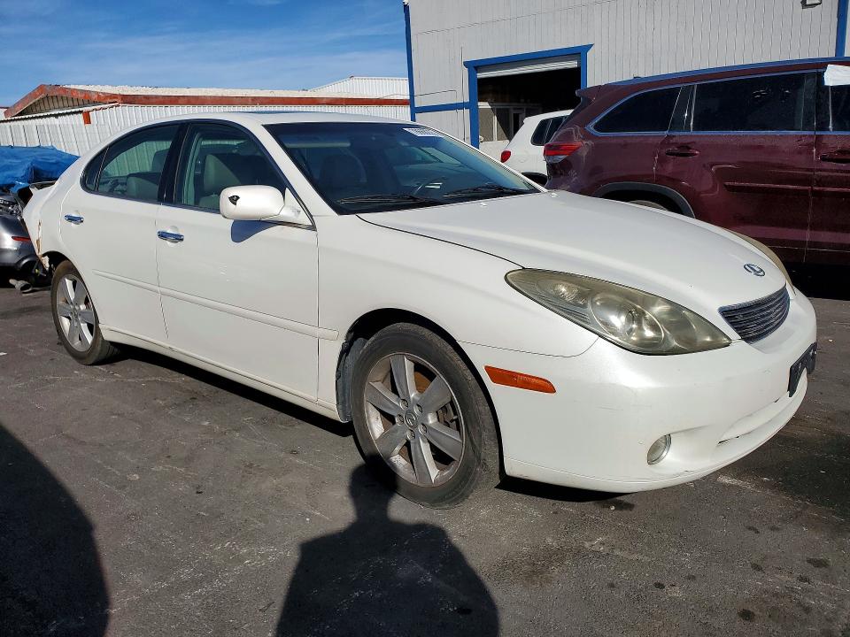 Photo 4 from auction – 2005 LEXUS ES with VIN JTHBA30G855104670