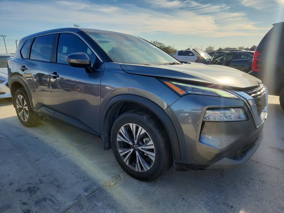 Photo 4 from auction – 2023 NISSAN ROGUE with VIN 5N1BT3BA6PC885378