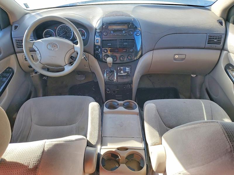 Photo 8 from auction – 2004 TOYOTA SIENNA with VIN 5TDZA23C34S208365
