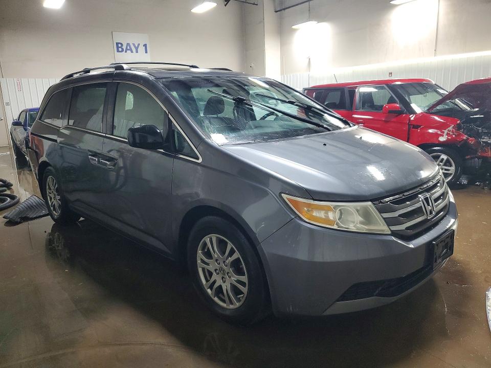 Photo 4 from auction – 2012 HONDA ODYSSEY with VIN 5FNRL5H60CB045773