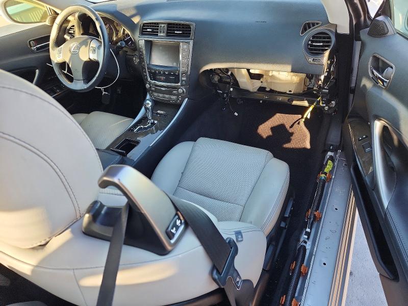 Photo 8 from auction – 2012 LEXUS IS 250 with VIN JTHFF2C29C2524384