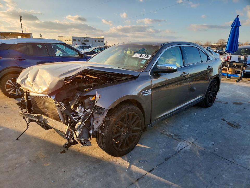 FORD TAURUS 2015 con VIN 1FAHP2F8XFG104721 - Foto de la subasta