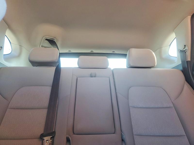 Photo 10 from auction – 2016 HYUNDAI TUCSON with VIN KM8J23A46GU114715
