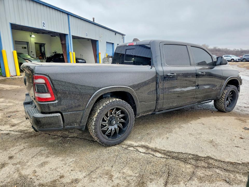 Photo 3 from auction – 2019 RAM 1500 with VIN 1C6SRFRT8KN610210