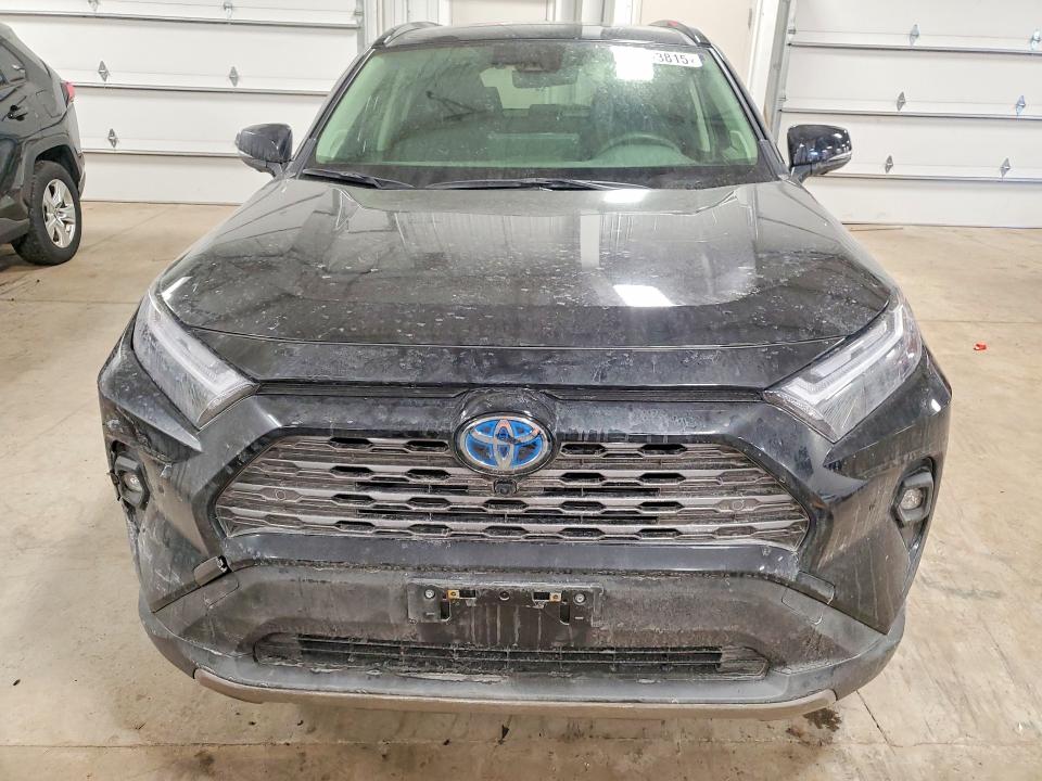 Photo 5 from auction – 2024 TOYOTA RAV4 with VIN JTMD6RFV1RD145531