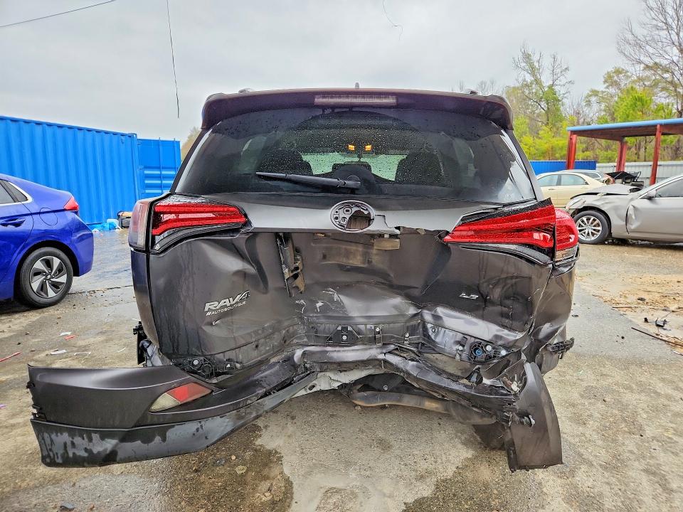 Photo 6 from auction – 2016 TOYOTA RAV4 LE with VIN JTMZFREV0GJ078491