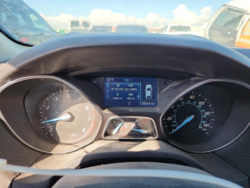 Photo 9 from auction – 2014 FORD FOCUS SE with VIN 1FADP3K28EL350100