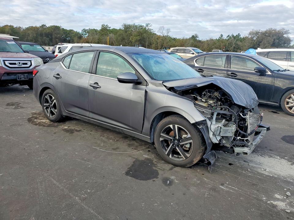 Photo 4 from auction – 2024 NISSAN SENTRA with VIN 3N1AB8CV7RY255853