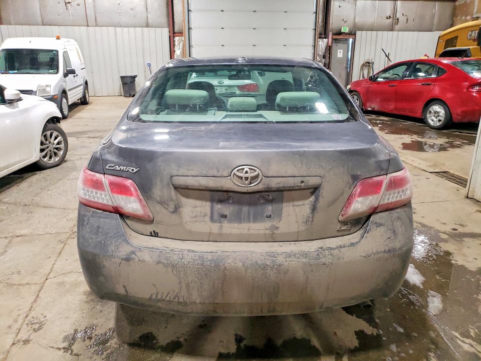 Photo 6 from auction – 2011 TOYOTA CAMRY with VIN 4T4BF3EK5BR108016