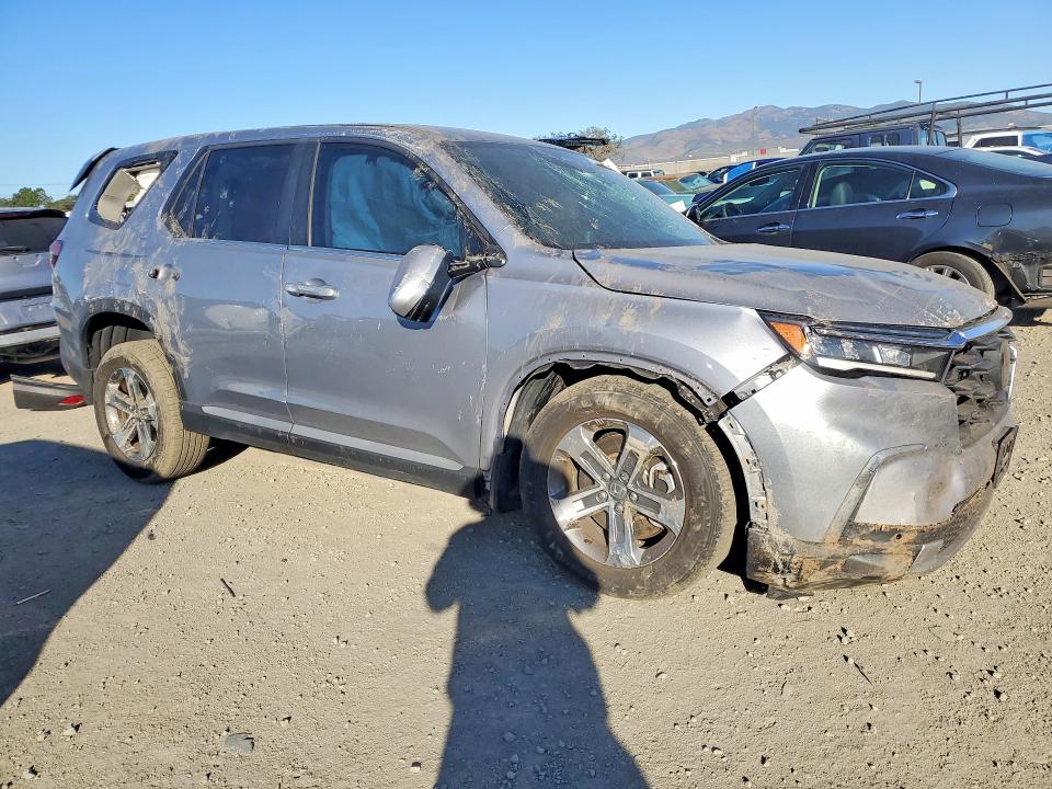 Photo 4 from auction – 2024 HONDA PILOT with VIN 5FNYG2H52RB007931