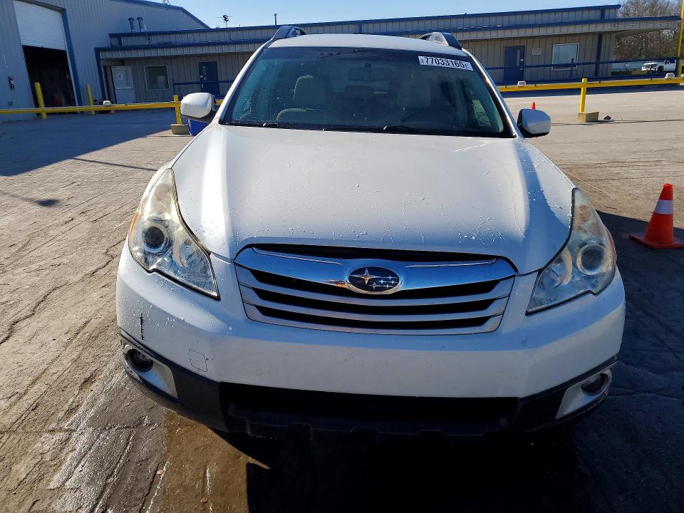 Photo 5 from auction – 2011 SUBARU OUTBACK 2. with VIN 4S4BRBCC2B3356995