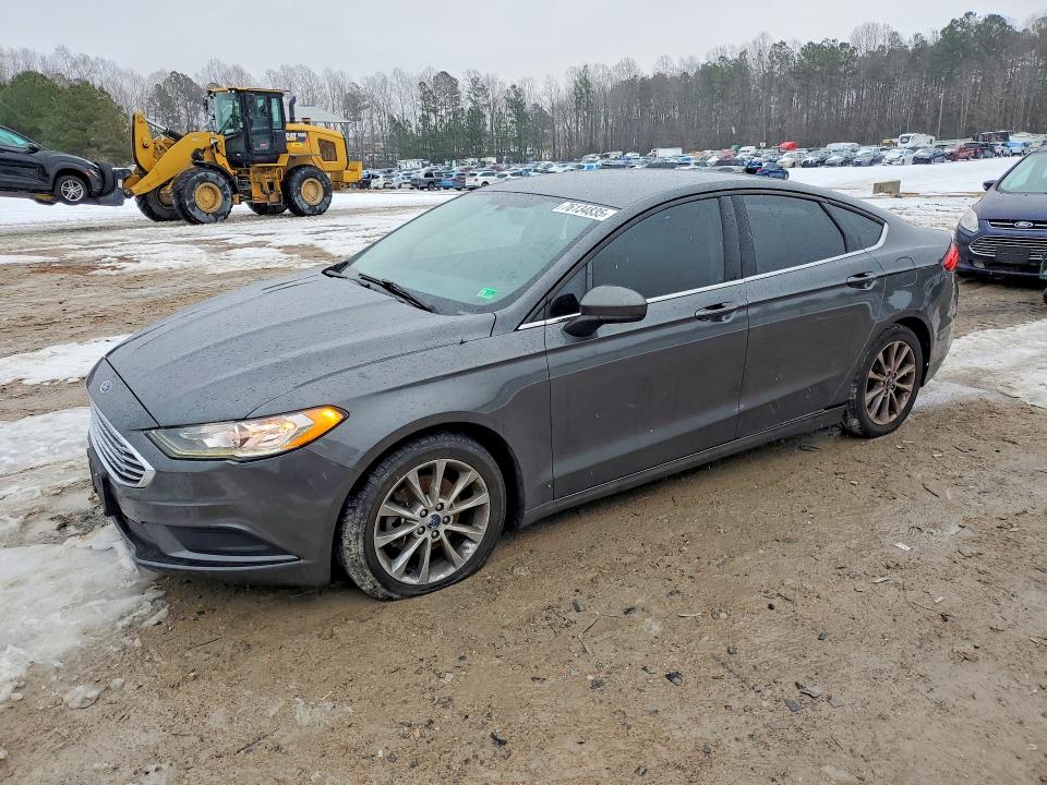 FORD FUSION 2017 with VIN 3FA6P0HD2HR185473 - Photo from auction