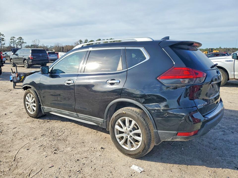 Photo 2 from auction – 2017 NISS ROGUE with VIN 5N1AT2MT3HC885120