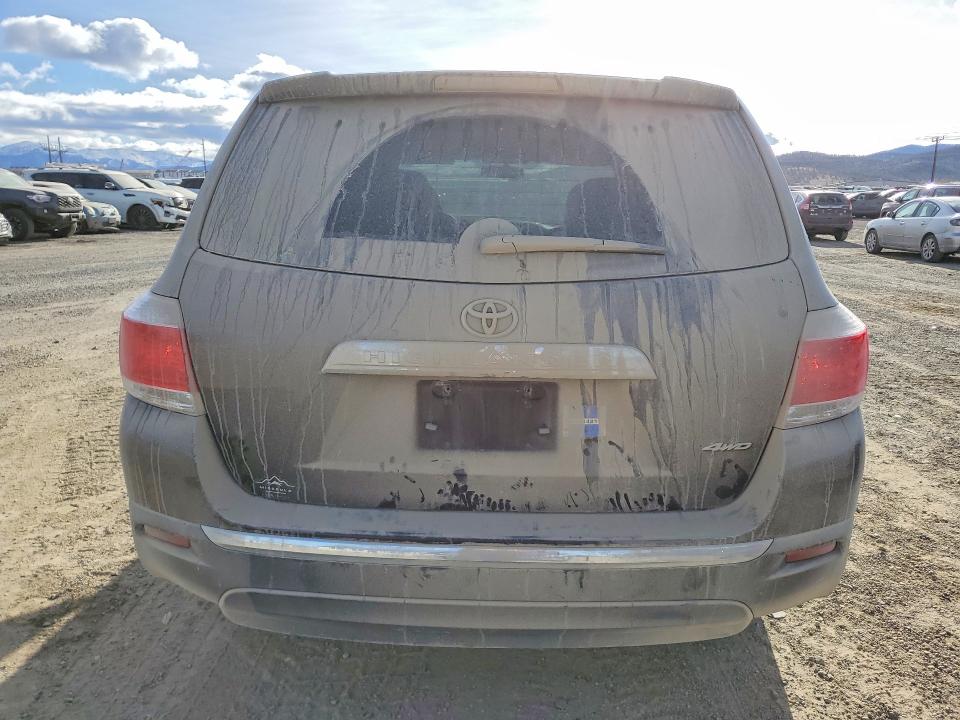 صورة رقم 6 من المزاد - 2013 TOYOTA HIGHLANDER مع VIN 5TDBK3EH6DS204985