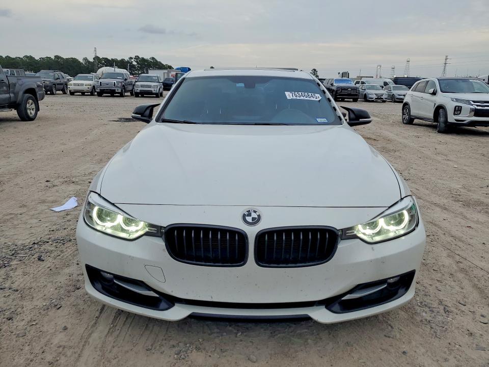 Photo 5 from auction – 2014 BMW 328 with VIN WBA3C1C52EK109439