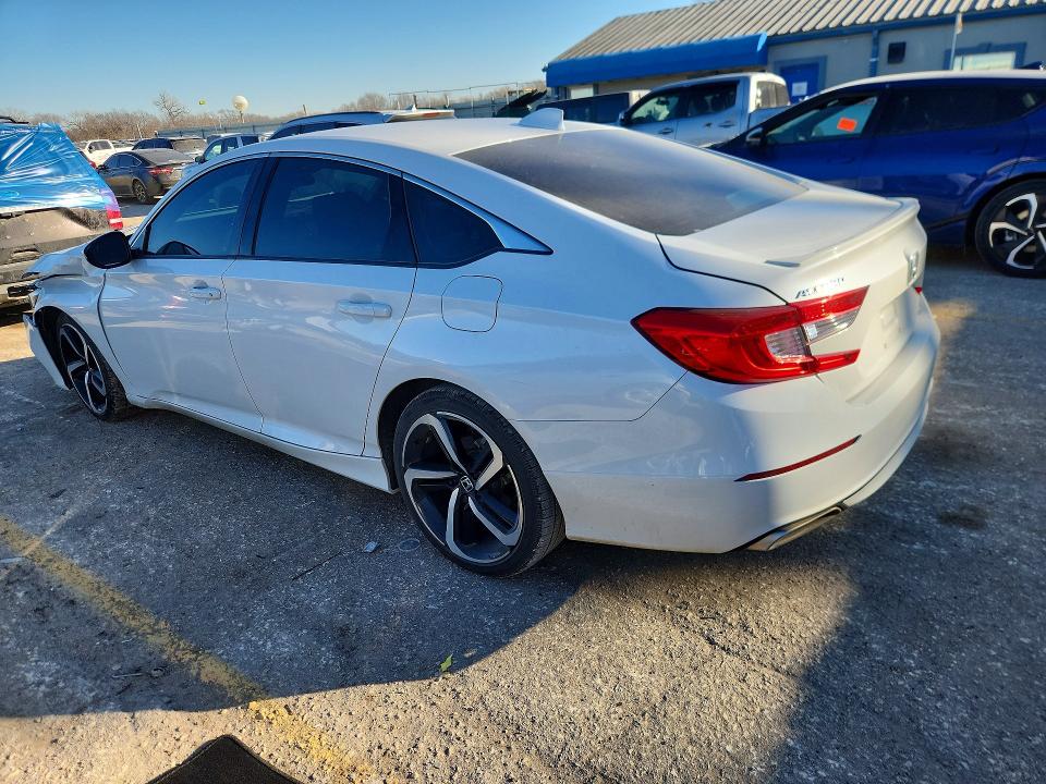 Photo 2 from auction – 2020 HONDA ACCORD with VIN 1HGCV2F37LA010309