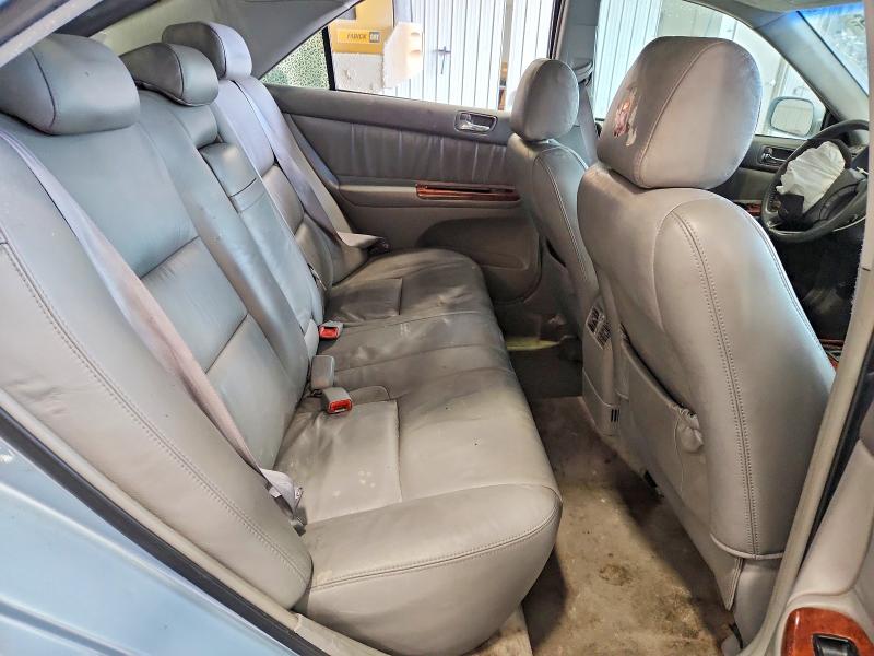 Photo 10 from auction – 2005 TOYOTA CAMRY LE with VIN 4T1BF32K05U598478