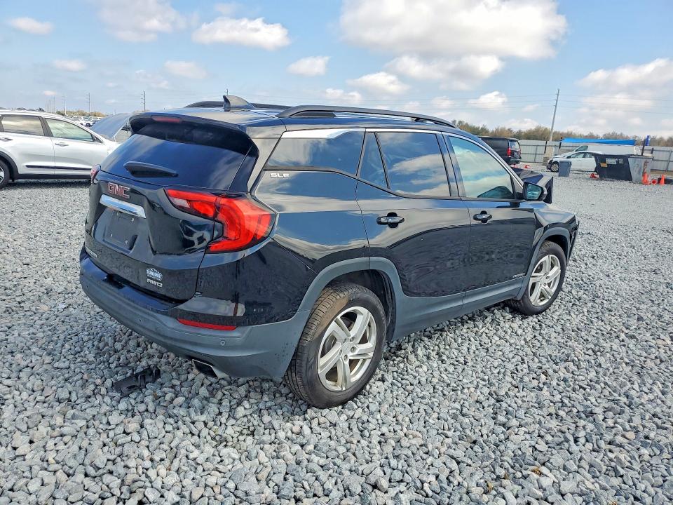 Photo 3 from auction – 2018 GMC TERRAIN SL with VIN 3GKALTEXXJL315240
